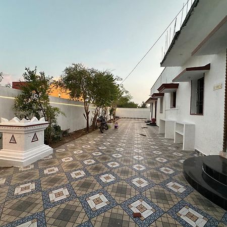 Arunachala Sashwin Guest House Тируваннамалай Экстерьер фото